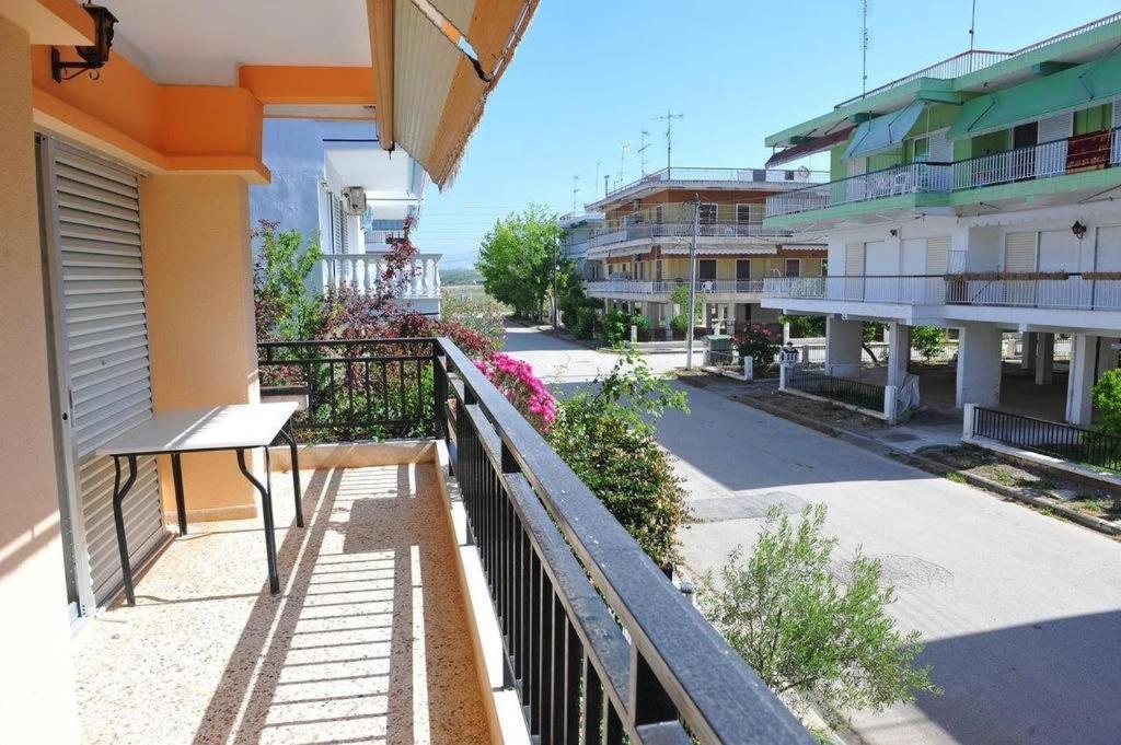 Apartments Dimitra Паралія-Діонісіу Екстер'єр фото