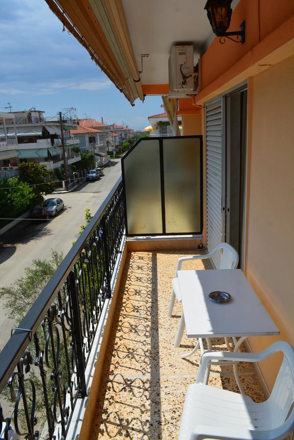 Apartments Dimitra Паралія-Діонісіу Екстер'єр фото